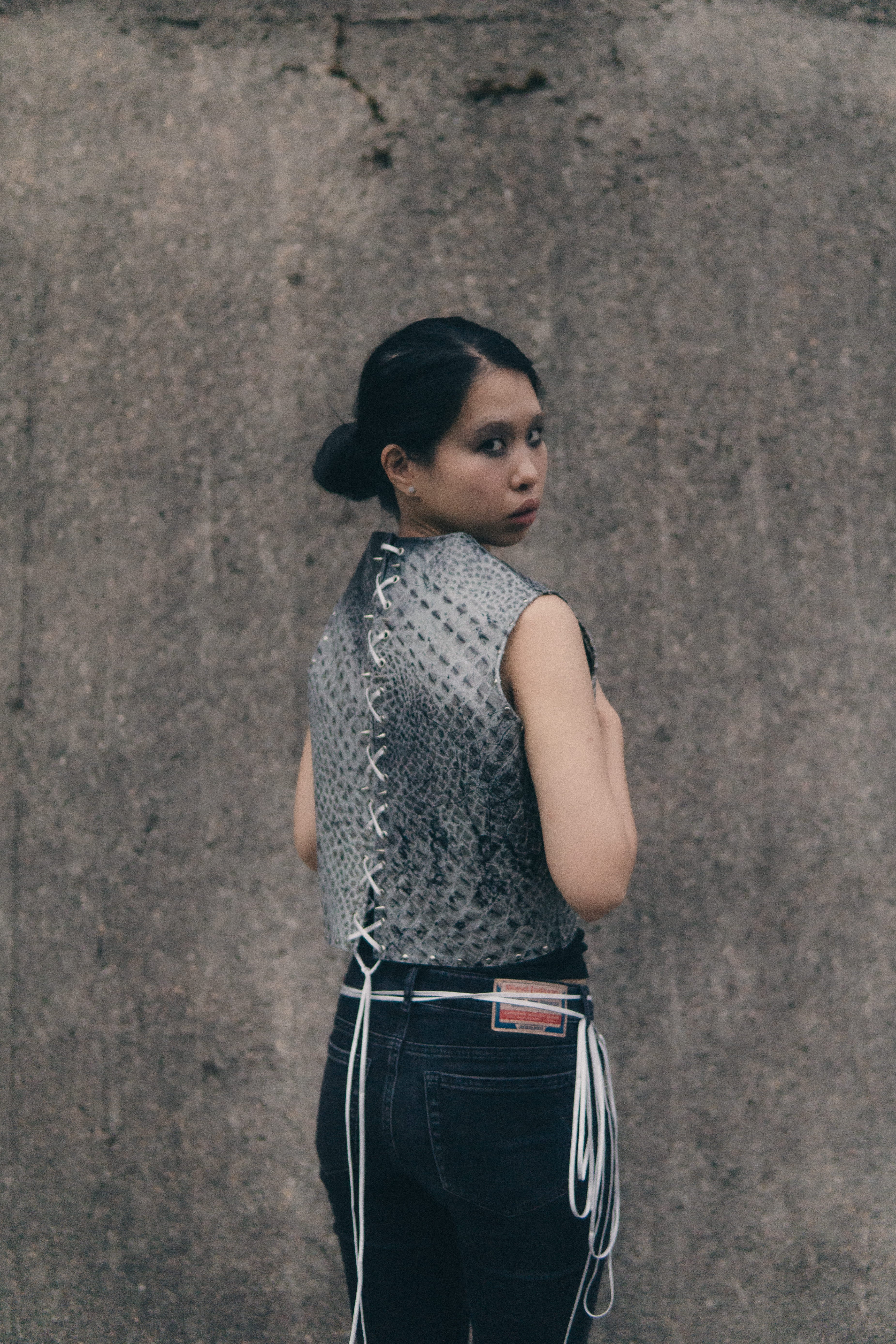 LEATHER VEST — CUROJA — 01